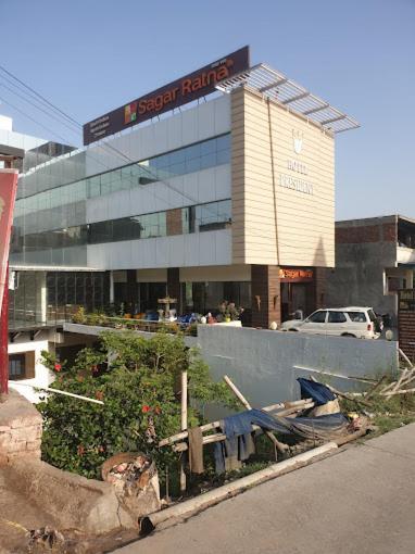 Hotel President Bharwain ภายนอก รูปภาพ